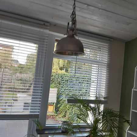 Our Lily House, Een Gezellig Familiehuis In Rustige Omgeving Villa Брюж Екстериор снимка