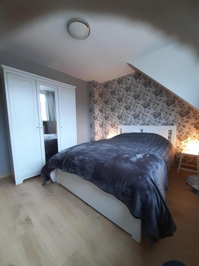 Our Lily House, Een Gezellig Familiehuis In Rustige Omgeving Villa Брюж Екстериор снимка