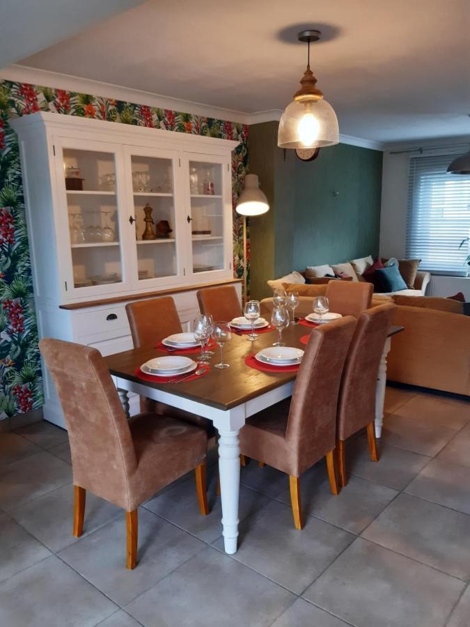 Our Lily House, Een Gezellig Familiehuis In Rustige Omgeving Villa Брюж Екстериор снимка