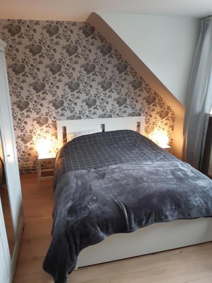 Our Lily House, Een Gezellig Familiehuis In Rustige Omgeving Villa Брюж Екстериор снимка